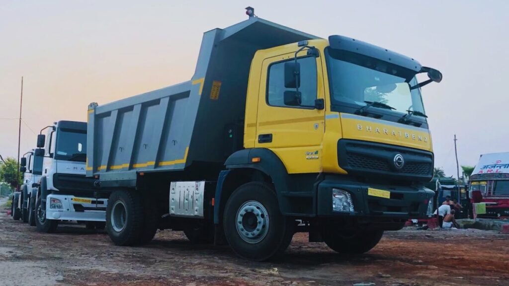 Bharatbenz 6 Wheel Truck Price